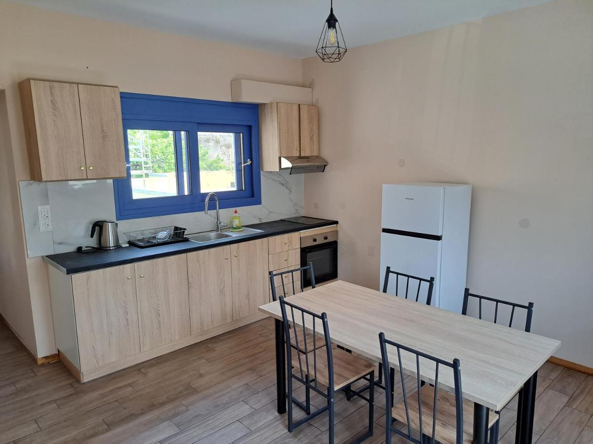 Blue Moon Apartment Айя-Евфимия Экстерьер фото