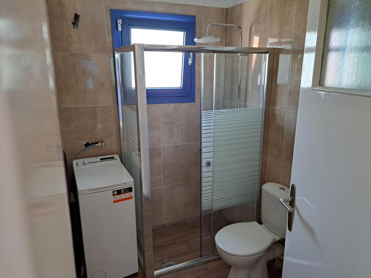 Blue Moon Apartment Айя-Евфимия Экстерьер фото